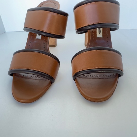 Manolo Blahnik Two Strap Leather Sandals in Brown with Black Trim, IT 40.5 - Picture 11 of 13